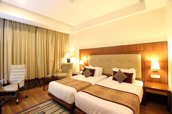 Hình 7b. Khách sạn 4 sao SK Premium Park giá tốt tại New Delhi Ấn Độ